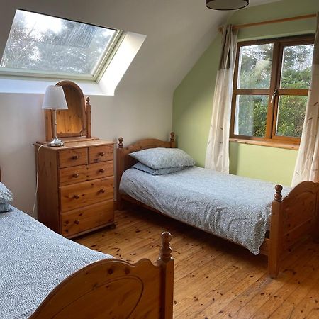 Letterfrack Mountain Farm Cottage On Farm In Village Centre 外观 照片