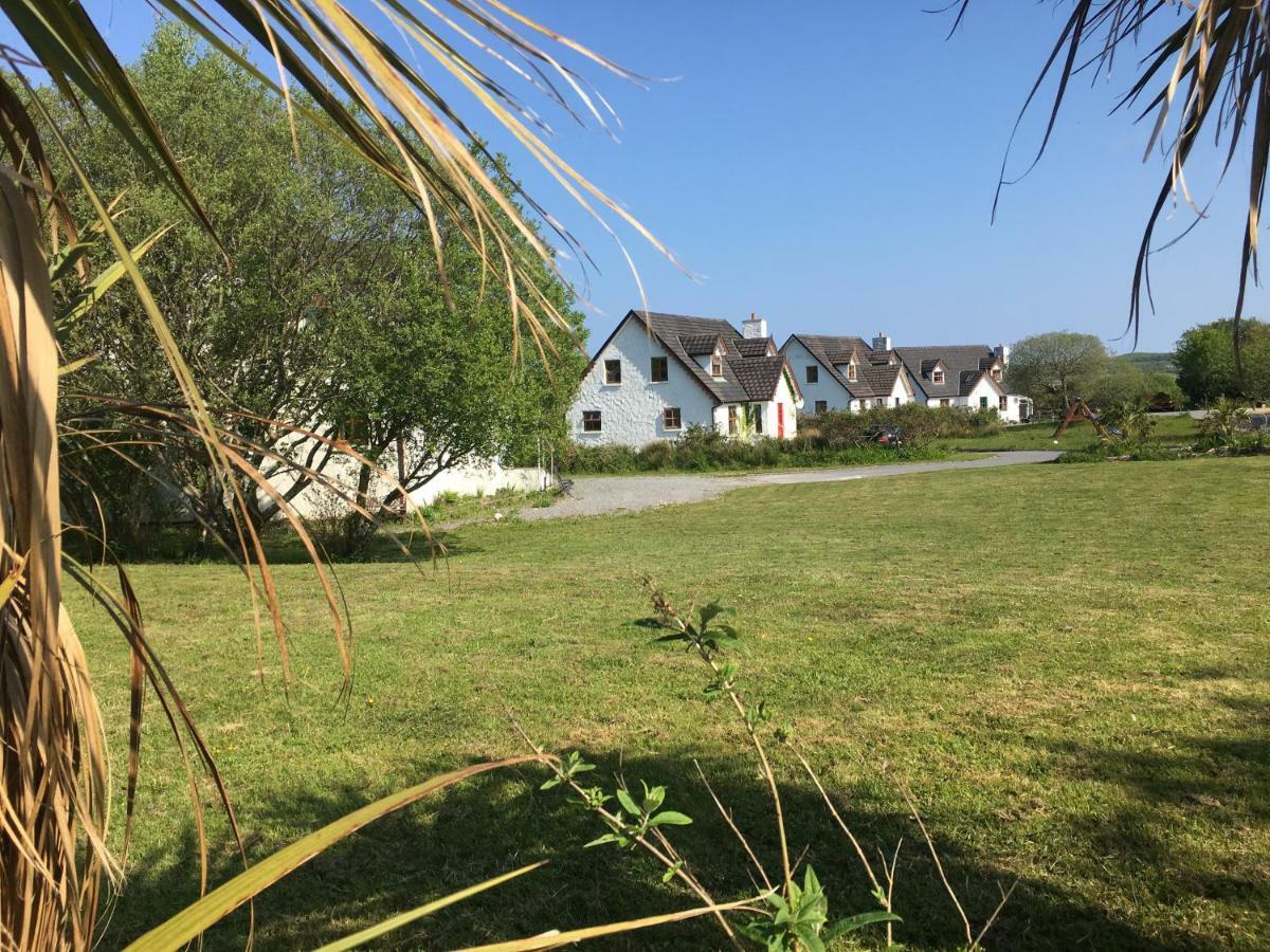 Letterfrack Mountain Farm Cottage On Farm In Village Centre 外观 照片
