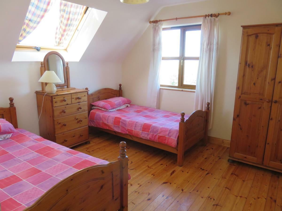 Letterfrack Mountain Farm Cottage On Farm In Village Centre 外观 照片
